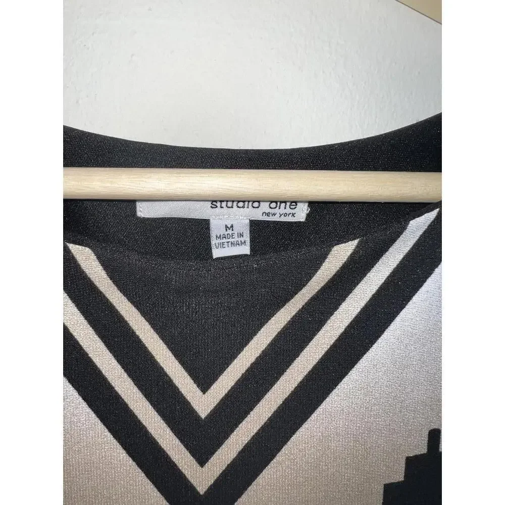 Modern Retro 60s 70s Inspired‎ Bold Chevron Color Blocked Workwear Shift Mod Med